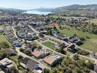 Neubau von 10 Terrassenhäuser und Tiefgarage